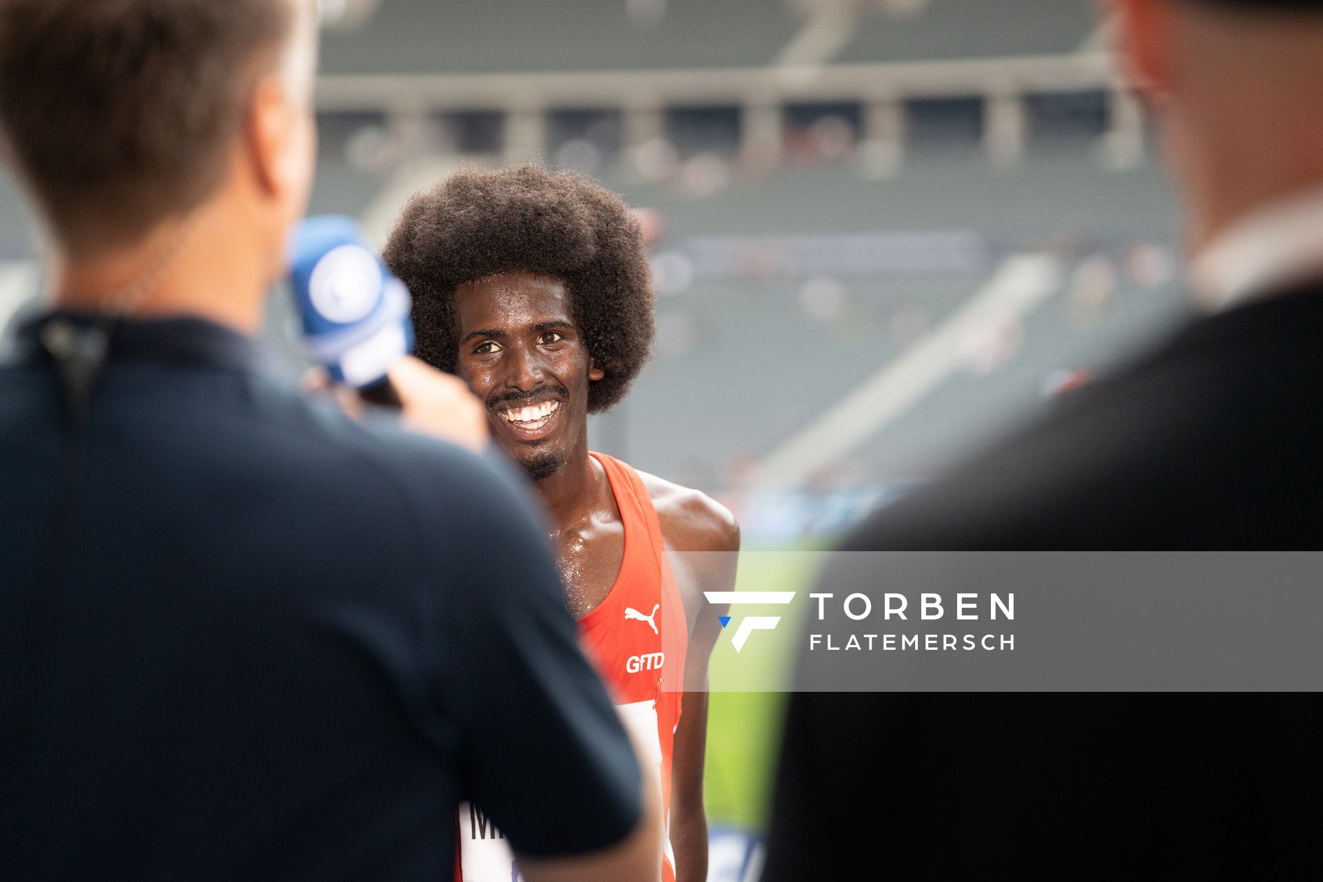 Deutscher Meister ueber 5000m Mohamed Mohumed (LG Olympia Dortmund) waehrend der deutschen Leichtathletik-Meisterschaften im Olympiastadion am 25.06.2022 in Berlin